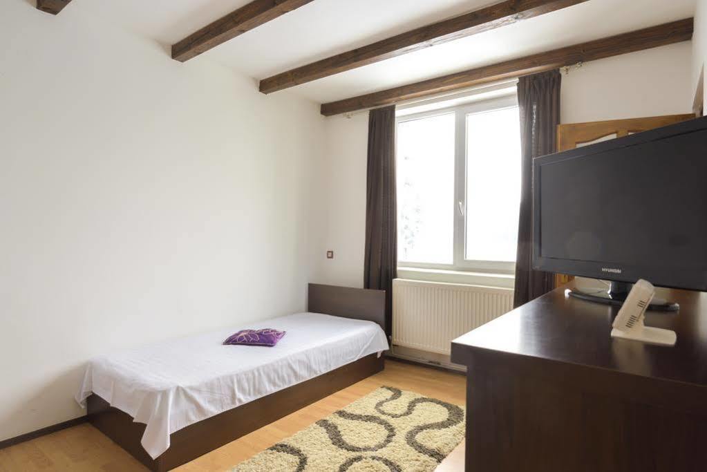Pension Verona Centru Cluj-Napoca Ngoại thất bức ảnh