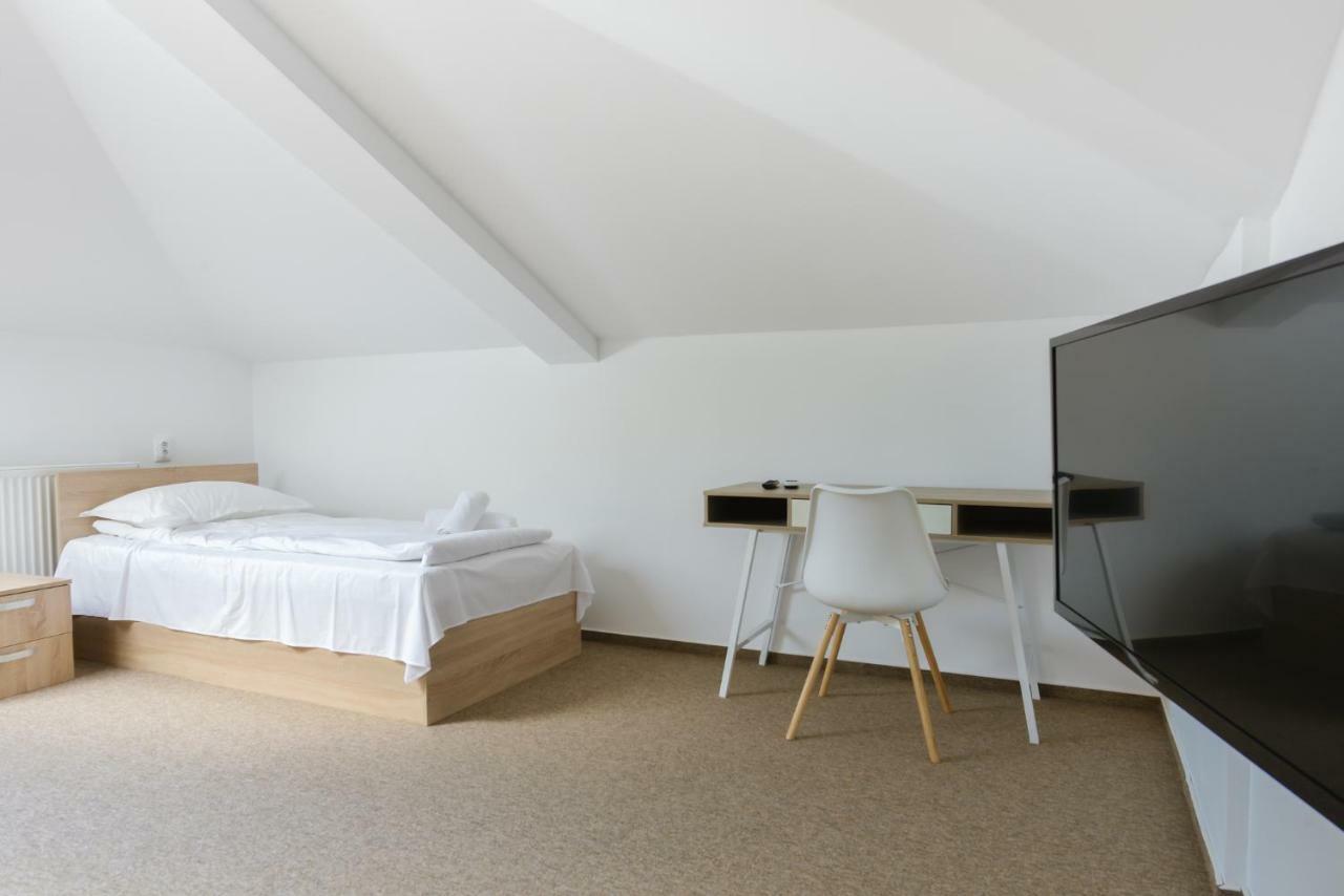 Pension Verona Centru Cluj-Napoca Ngoại thất bức ảnh
