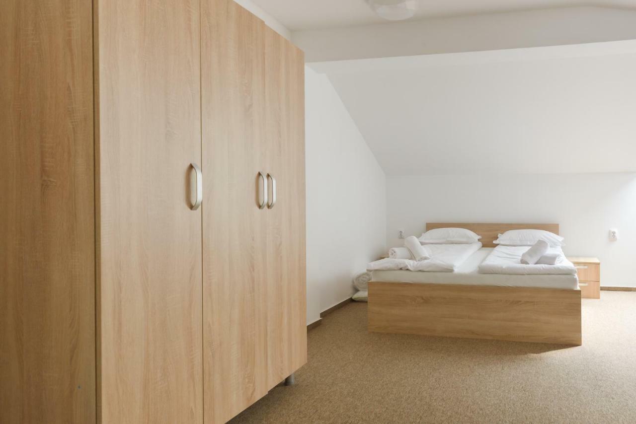 Pension Verona Centru Cluj-Napoca Ngoại thất bức ảnh